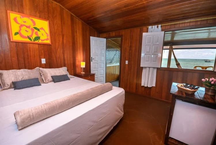 Superior com Varanda frente Mar image 3